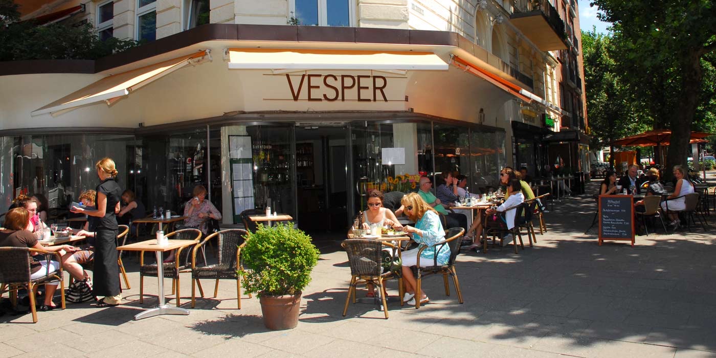Das Vesper von der Straße, Außenplätze